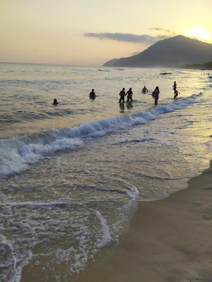 Apartamento na praia de maresias em condomínio com piscina aquecida Exterior foto